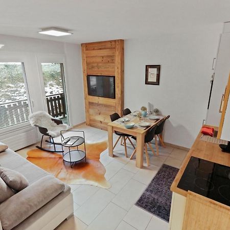 Appartement En Plein Centre De Crans Montana Exterior foto