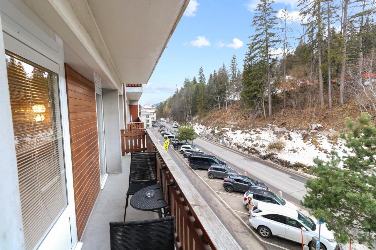 Appartement En Plein Centre De Crans Montana Exterior foto